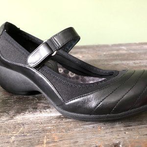 Naturalizer Mary Jane Shoe